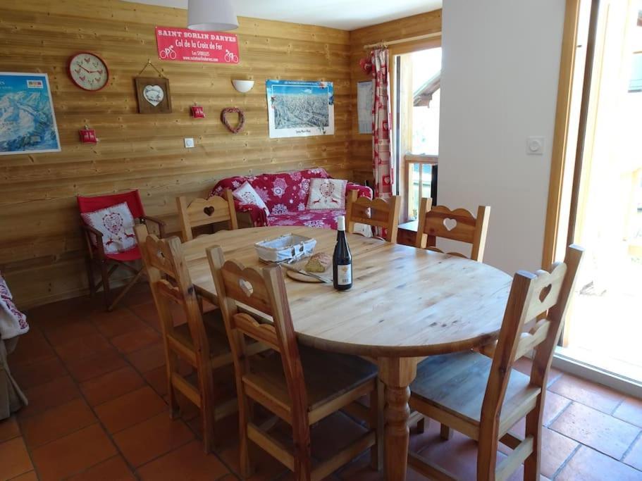 Chalet La Ruche Villa Saint-Sorlin-d'Arves Exterior photo